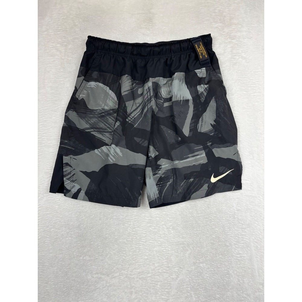 Nike Mens medium waist 30 Dri-FIT Cascade Camo Training Shorts Black Grey